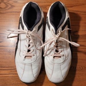 CHAMPION | WHITE & BLACK SNEAKERS, SZ 11.5